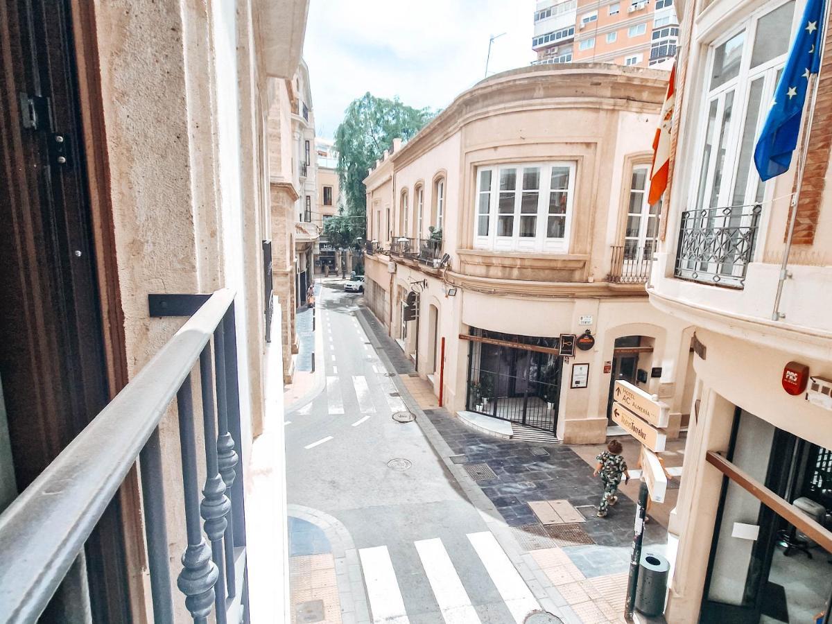 Apartamento Tiendas 8 อัลเมรีอา ภายนอก รูปภาพ