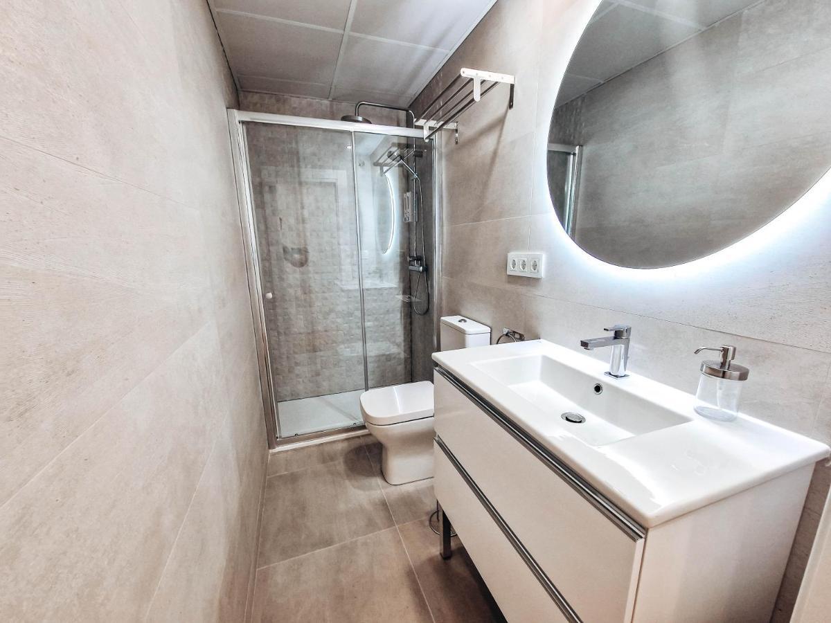 Apartamento Tiendas 8 อัลเมรีอา ภายนอก รูปภาพ