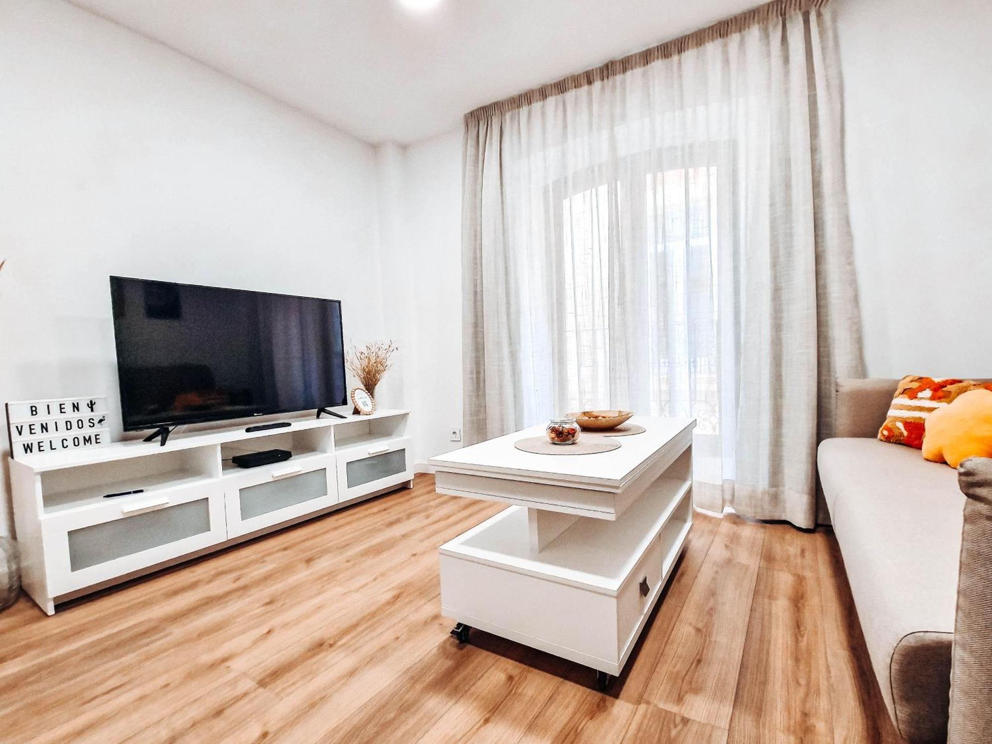 Apartamento Tiendas 8 อัลเมรีอา ภายนอก รูปภาพ